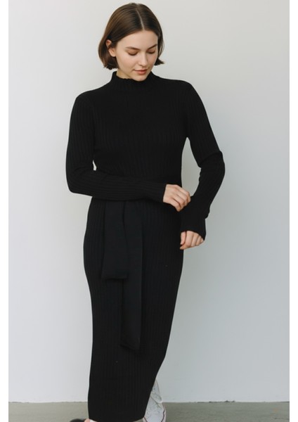 Kadın Fitilli Triko Kuşaklı Midi Elbise Yüksek Yaka, Uzun Kollu - Siyah modelleri