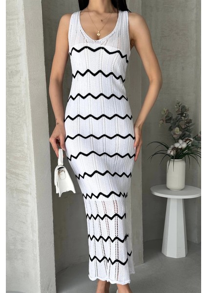 V Yaka Zigzag Detaylı Triko Elbise - Ekru modelleri