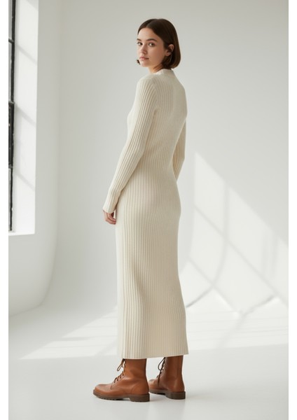 Kadın Fitilli Triko Kuşaklı Midi Elbise Yüksek Yaka, Uzun Kollu indirimleri