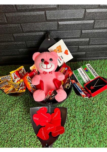 Pembe Ayıcıklı Kolyeli Çikolata Dolu Eğlenceli Hediye Kutusu