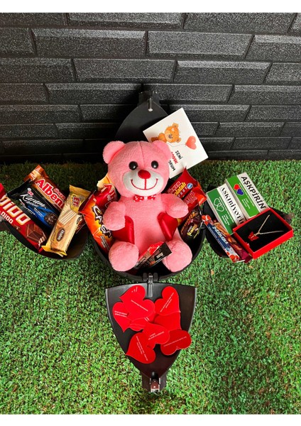 Pembe Ayıcıklı Kolyeli Çikolata Dolu Eğlenceli Hediye Kutusu fiyatları