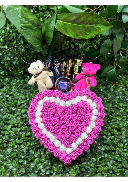 Sevgililer Günü Kalpli Çikolata ve Güllü Kar Küresi Seti