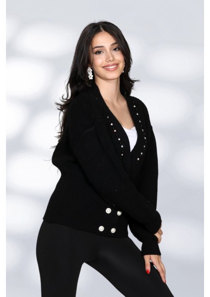 Modern Tarz Çift Sıra Düğme Detaylı Taş Süslemeli V Yaka Triko Hırka - Siyah fiyatları