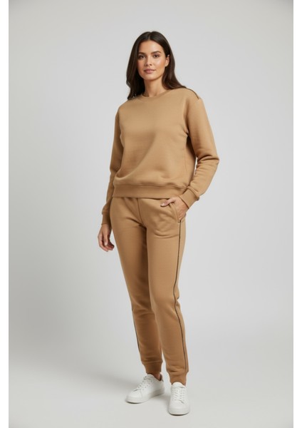 Zincir Işlemeli Mevsimlik Rahat Kalıp Tüylenmez Poodle Eşofman Takımı modelleri