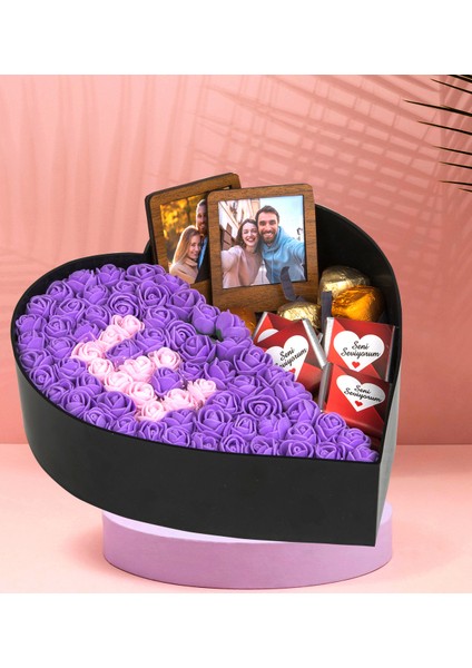 Sevgiliye Günü Için Kalpli Fotoğraf ve Çiçekli Çikolatalı Buket Seti