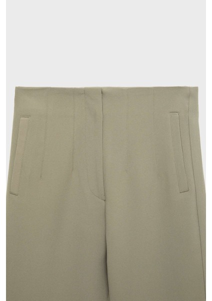 Fermurarlı Yüksek Bel Dar Paça Carrot Fit Kumaş Pantolon indirimleri