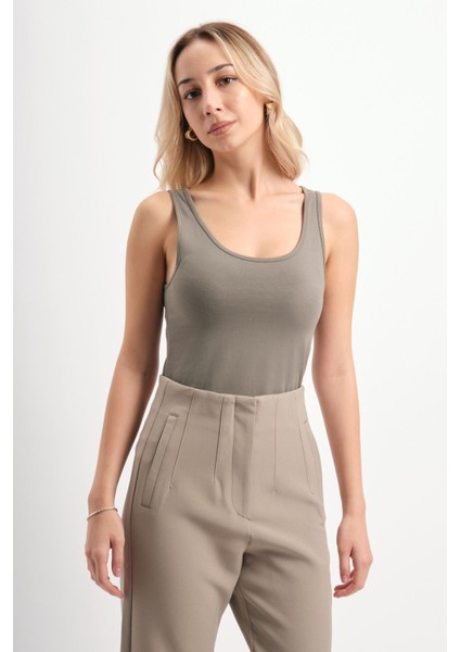 Slim Fit U Yaka Basic Atlet