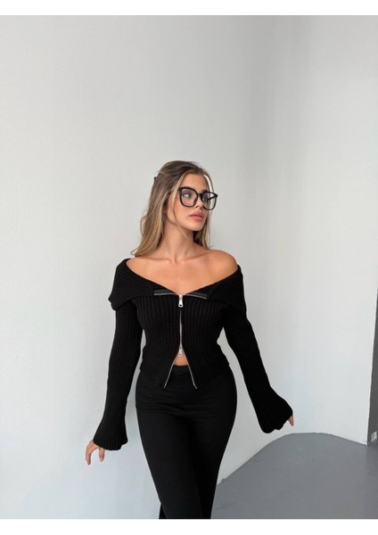 Kadın Siyah Madonna Yaka Çift Fermuarlı Triko - Siyah