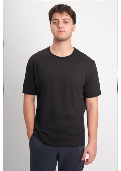 Regular Fit Kısa Kol Pis Yaka Basic T-Shirt fırsatları