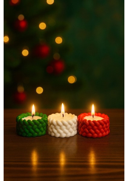 3’lü Örgü Desenli Yılbaşı Dekoratif Mini Mum Seti – Kırmızı Beyaz Yeşil El Yapımı Mum