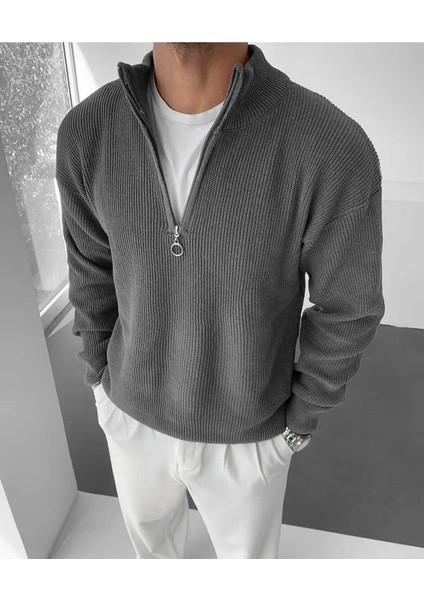 Erkek Slim Fit Dar Kesim Yarım Fermuarlı Dik Yaka Triko Kazak