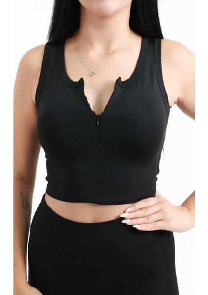 Göğüs Dekolteli Fermuar Detaylı Fit Vücut Hatlarını Belirginleştiren Siyah Atlet Crop - Siyah