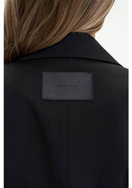 Briella Kadın Siyah Blazer Ceket Dokuma Kumaş Belden Oturtmalı Casual Stil