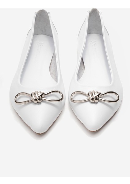 Kadın Sivri Burun Tokalı Babet Gerçek Deri Zy 4053 Beyaz indirimleri