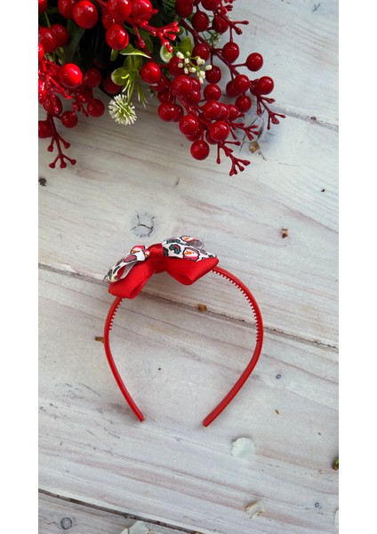 Yılbaşı Temalı Kurdele Taç fırsatları