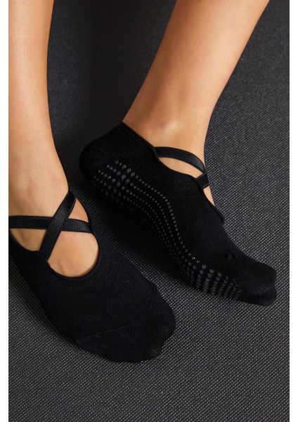 Bambu Kadın Siyah Kaydırmaz Taban Silikon Baskı Pilates Yoga Fitness Dans Aktivite Babet Çorabı 2’li indirimleri