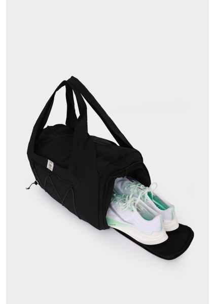 Kadın Spor ve Yoga Çantası – Çok Cepli, Ayakkabı Bölmeli, Lastik Detaylı, Fermuarlı Ön Cep indirimleri