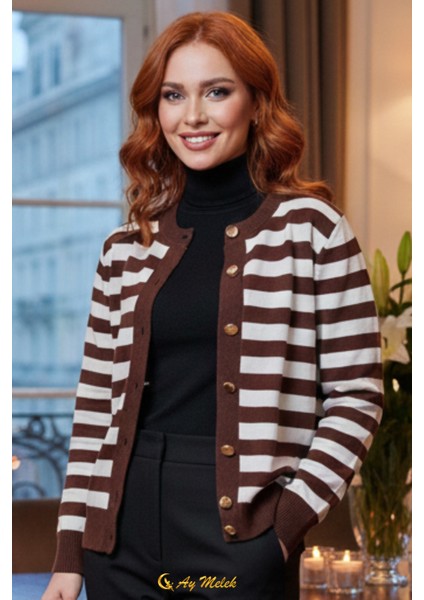 Kadın Çizgili Triko Hırka Düğmeli Bisiklet Yaka Kısa Yumuşak Dokulu Hırka modelleri