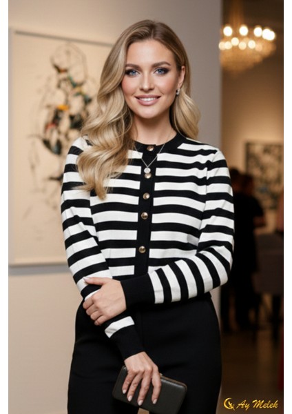 Kadın Çizgili Triko Hırka Düğmeli Bisiklet Yaka Kısa Yumuşak Dokulu Hırka fiyatları