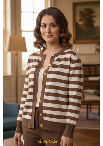 Kadın Çizgili Triko Hırka Düğmeli Bisiklet Yaka Kısa Yumuşak Dokulu Hırka fiyatları