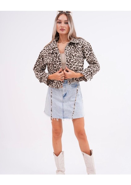 Kadın Leoparlı Cepli Mevsimlik Tarz Ceket