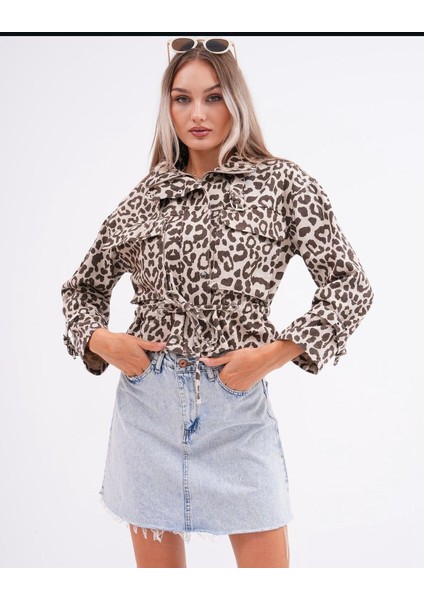 Kadın Leoparlı Cepli Mevsimlik Tarz Ceket fırsatları