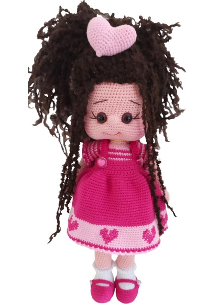 El Yapımı Kalp Işlemeli Yasmin Bebek