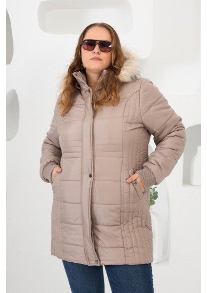 Büyük Beden Kapüşonlu Şişme Mont Vizon