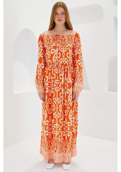 Turuncu Ekru Desenli Uzun Viskon Elbise 1947