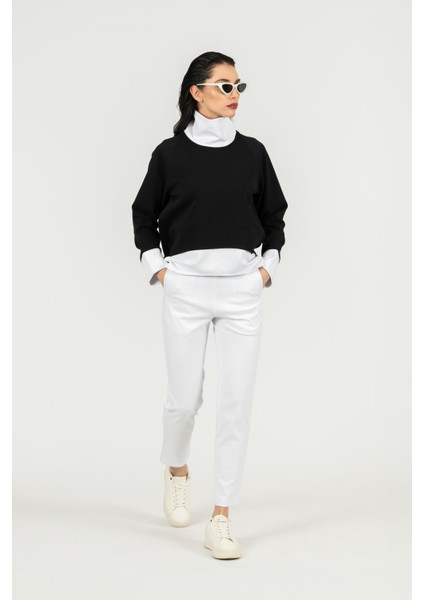 Boğazlı Kısa Sweat