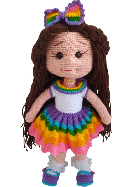 El Yapımı Gökkuşağı Elbiseli Çilek Kız