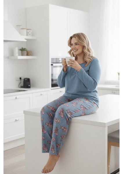 Kadın Çiçek Desenli 3 Düğmeli Pamuk Likra Mevsimlik Uzun Kol Pijama Takımı fırsatları