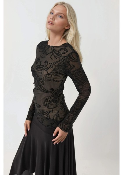 Kadın Uzun Kollu Asimetrik Bluz Siyah fırsatları