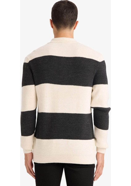 26K801100234 Ekru Erkek Kazak D3590AX/ER139 indirimleri