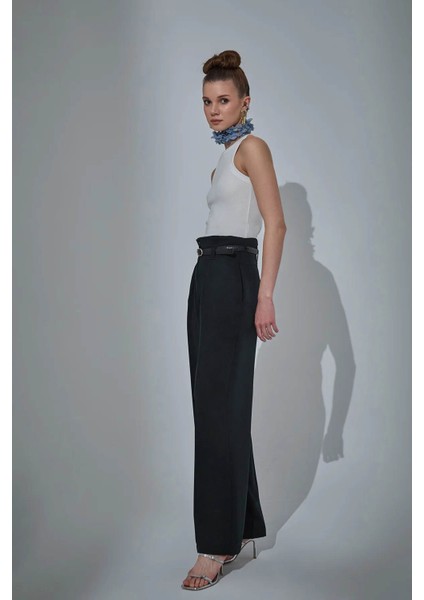 Kemer Detaylı Siyah Kadın Pantolon 71262