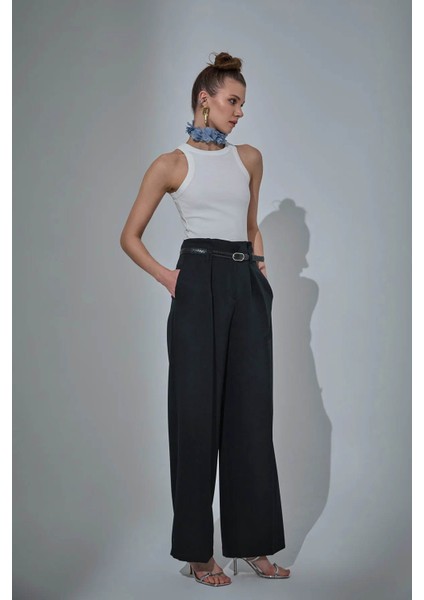 Kemer Detaylı Siyah Kadın Pantolon 71262 modelleri