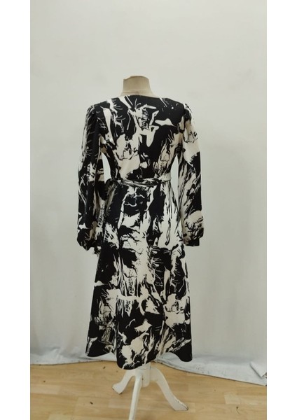 Cottonlab Kadın Uzun Kollu Kruvaze Yakalı Yandan Bağlamalı Desenli Mini Modal Elbise