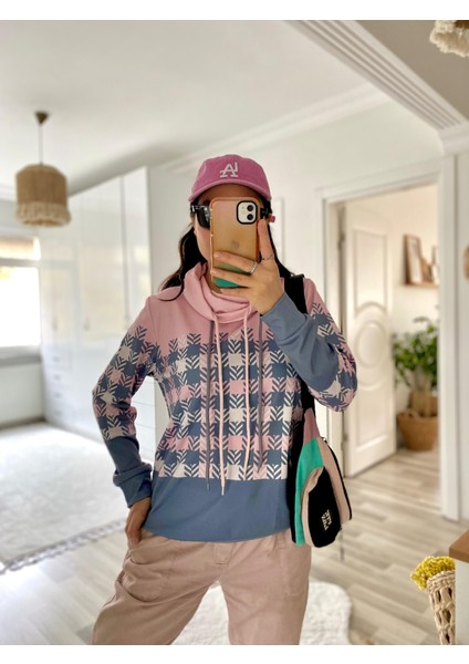 Cottonlab Kadın Uzun Kollu Balıkçı Yaka Bağcıklı Desenli Şardonlu Dalgıç Bluz