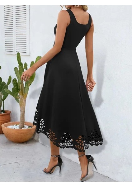 Cottonlab Kadın Askılı Geometrik Yaka Çiçek Lazer Kesim Ithal Krep Elbise fırsatları