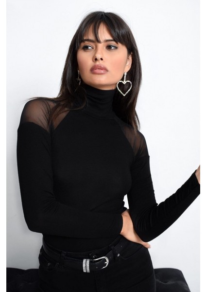 Cottonlab Kadın Omuzları Tül Balıkçı Yaka Viskon Kumaş Bluz fırsatları