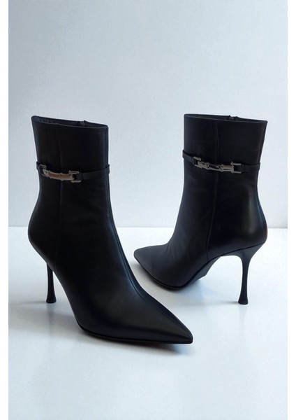 Hakiki Deri Siyah Kadın Tokalı Bot – 9 cm Ince Topuk Bilekte Şık Sivri Burun fiyatları