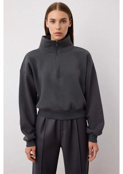 Kadın Fermuarlı Dik Yaka Düşük Kol Örme Sweatshirt Fonksiyonel Dayanıklı Kaliteli Konforlu modelleri