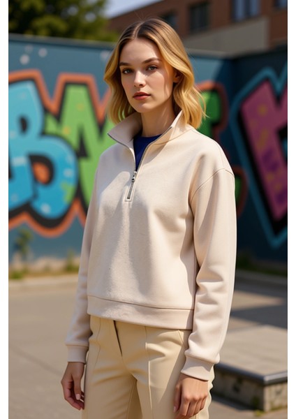 Kadın Dik Yaka Düşük Kol Yarım Pat Fermuarlı Sweatshirt Fonksiyonel Dayanıklı Kaliteli Şık indirimleri