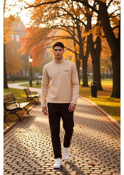 Erkek Dik Yaka Standart Kol Nakışlı Sweatshirt Fonksiyonel Dayanıklı Kaliteli Konforlu Şık