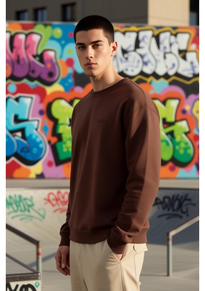 Erkek Bisiklet Yaka Düşük Kol Oversize Slogan Nakışlı Diagonal Sweatshirt Fonksiyonel Spor indirimleri