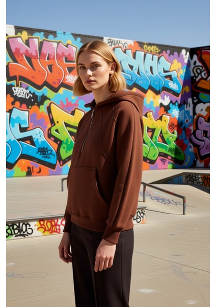 Kadın Kapüşonlu Reglan Kol Yarım Pat Fermuarlı Sweatshirt Fonksiyonel Dayanıklı Kaliteli Şık indirimleri