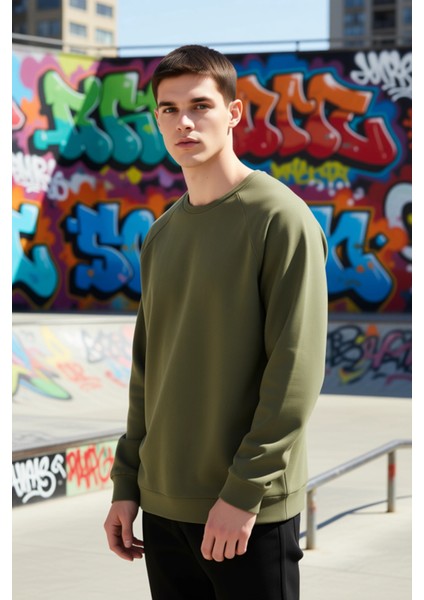 Erkek Bisiklet Yaka Reglan Kol Oversize Kalıp Sweatshirt Fonksiyonel Dayanıklı Kaliteli Şık indirimleri