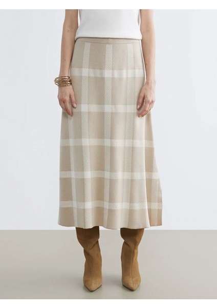 Lcw Grace Ekru Beli Lastikli Ekose A Kesim Triko Etek fiyatları