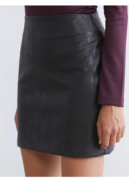 Soulife Siyah Beli Fermuarlı Deri Görünümlü Mini Etek modelleri