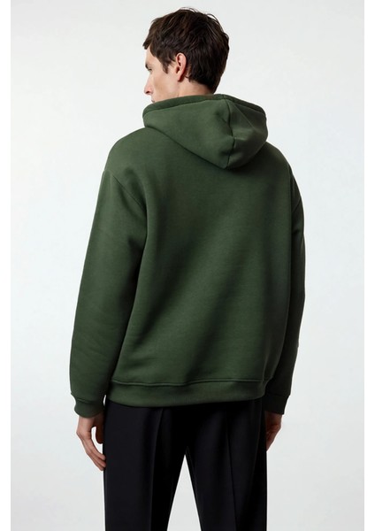 Erkek Kapüşonlu Düşük Kol Sweatshirt Slogan Nakışlı Fonksiyonel Dayanıklı Kaliteli Estetik fırsatları